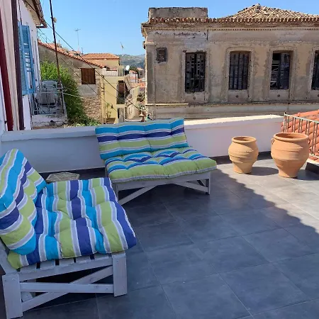 Casa Laryssiou *