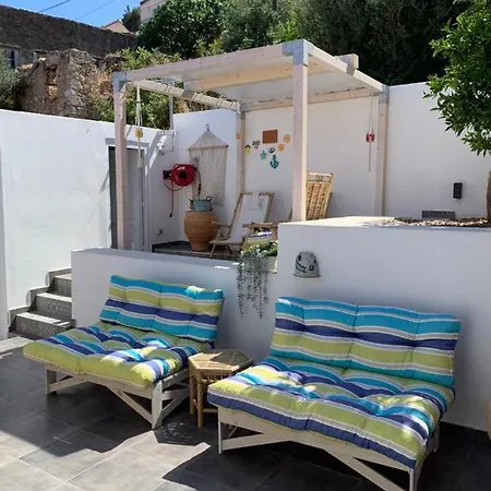 Casa Laryssiou Vakantiehuis Gythio