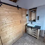 Casa Laryssiou 度假居 伊西翁