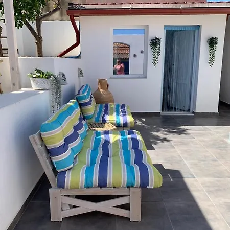 Casa Laryssiou Gythio