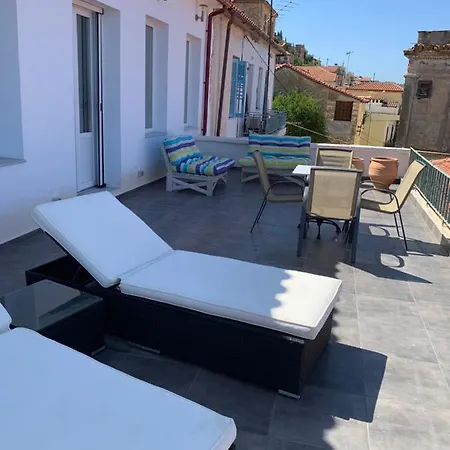 Hébergement de vacances Casa Laryssiou *