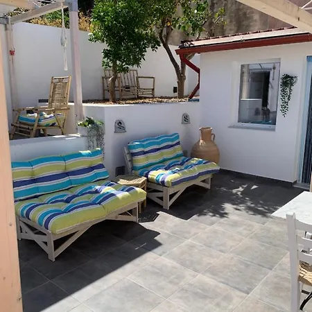 Casa Laryssiou