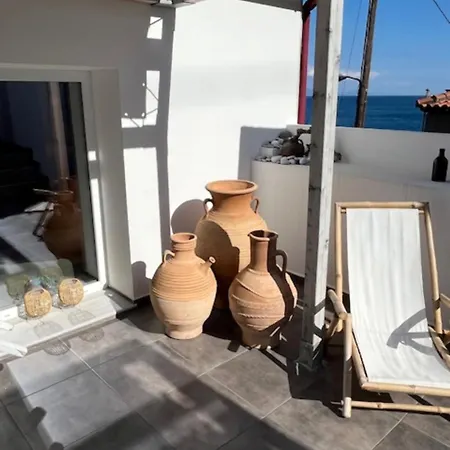 Casa Laryssiou Gythio