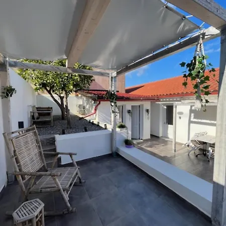 Casa Laryssiou * Gythio