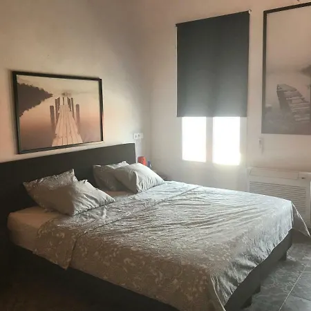 Casa Laryssiou Gythio