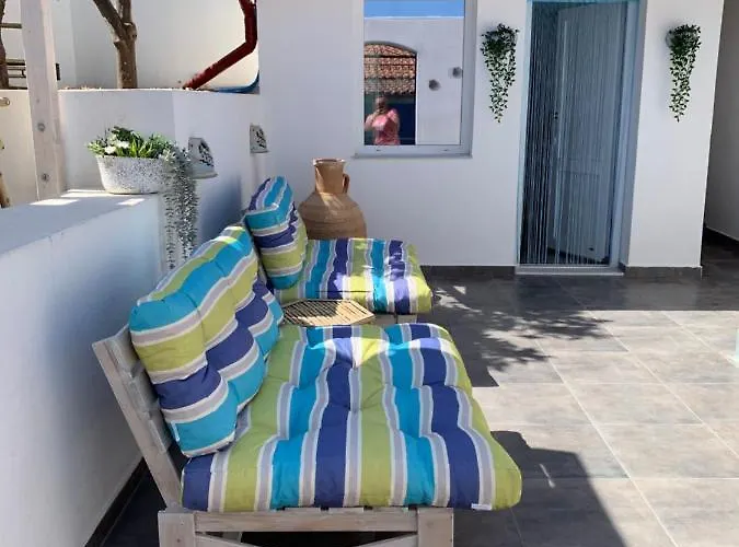 Casa Laryssiou Githio