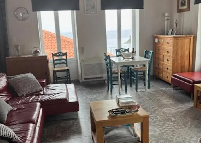 Casa Laryssiou * Githio